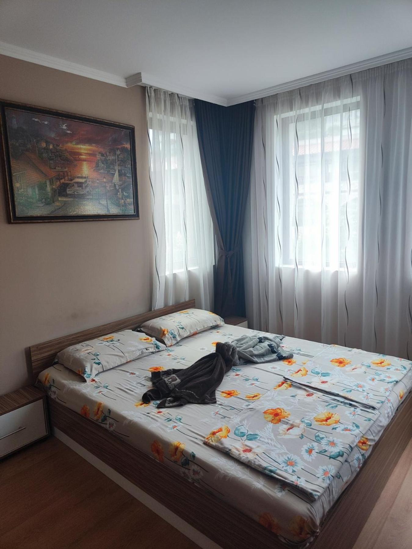 Jacky'S Apartament - Апартамент В Свети Влас Luaran gambar